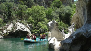 rafting paddling Greece 