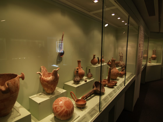 cycladic museum's display